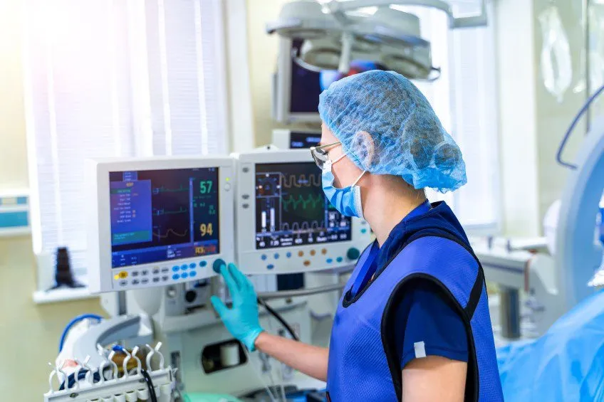 Inventario de equipos biomédicos en una institución de salud